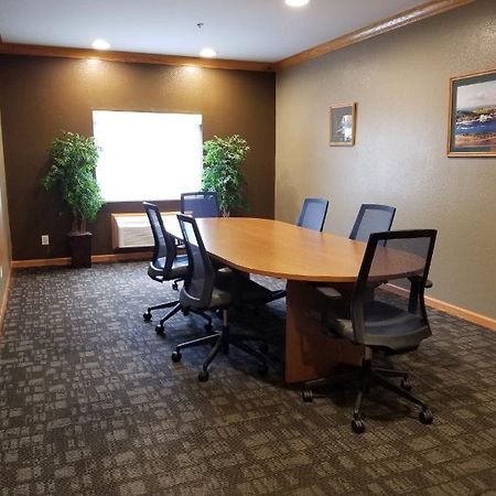 Holiday Inn Express Winfield - Teays Valley Hurricane Eksteriør bilde
