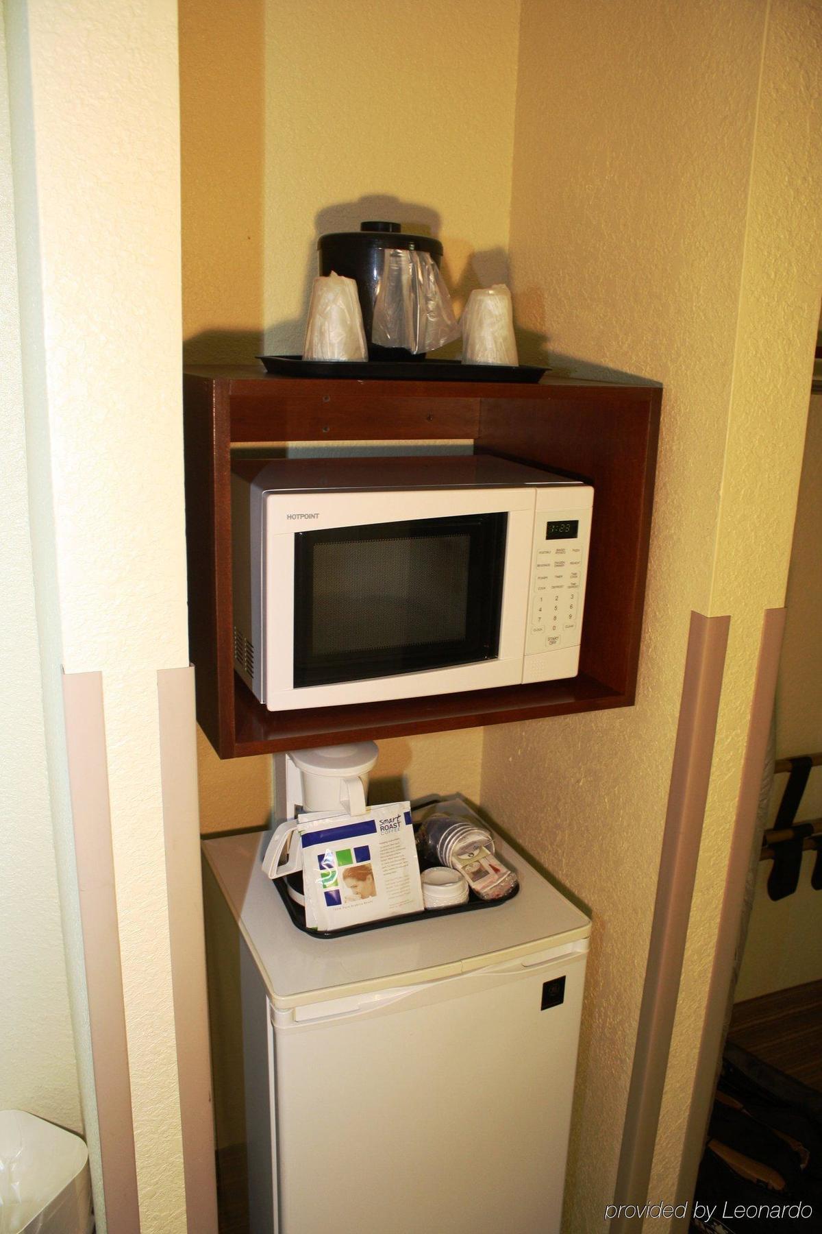 Holiday Inn Express Winfield - Teays Valley Hurricane Eksteriør bilde